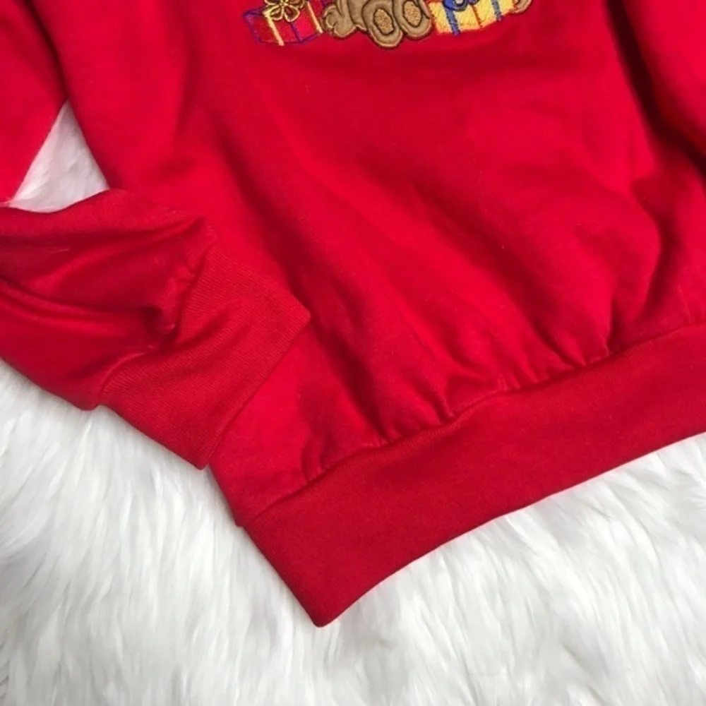 CHRISTMAS Red Sweatshirt Bears & Christmas Tree - Picture 4 of 5